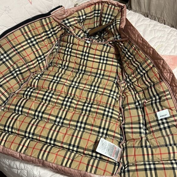 Burberry girls down puffer jacket - Picture 4 of 7